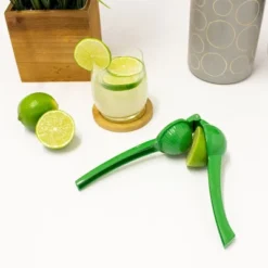 BergHOFF CooknCo 8" Cast Aluminum Manual Lime Squeezer -Kitchen Appliances GUEST 04b9d42a e729 47c7 9563 3131e65c0f19