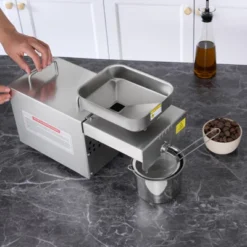 VEVOR Electric Oil Press Machine, 700W Stainless Steel Oil Extractor Machine, 140β / 284β Constant Temperature, Hot Press Oil Expeller