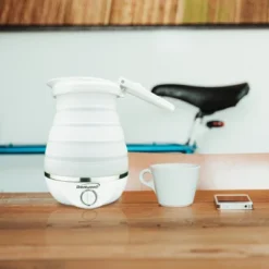 Brentwood Dual Voltage 3.3 Cup Collapsible Travel Kettle In White -Kitchen Appliances GUEST 8dc8e5e8 abd7 4160 8710 6d01d42b82d5