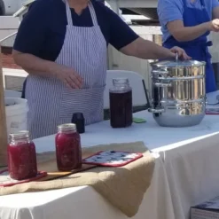 Lehman's Mehu-Maija Steam Juicer, 11 Quart Stainless Steel With Lid, Hose, Clamp, Loop Handles, Multipot Cookware For Making Juices, Jelly, Sauces