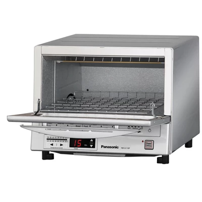 Panasonic Flash Express Toaster Oven - Silver NB-G110P: Digital Control, 4-Slice Capacity, Cool Touch Handle, 1300W 2 Panasonic Flash Express Toaster Oven - Silver NB-G110P: Digital Control, 4-Slice Capacity, Cool Touch Handle, 1300W - Image 2