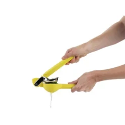 Chef'n Citrus Juicer: Yellow Plastic & Metal, 10" Length, 2.8" Height, 3.2" Depth, 0.98 Lbs, Juicer Parts & Accessories -Kitchen Appliances GUEST ac7d436a 2a50 421a bcbb c99c59b80803