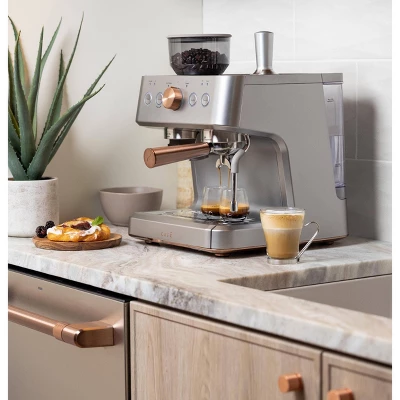 GE Appliances CAFE Bellissimo Semi-Automatic Espresso Machine + Frother Stainless Steel: Coffee Maker, Grinder, 2.5L Capacity 3 GE Appliances CAFE Bellissimo Semi-Automatic Espresso Machine + Frother Stainless Steel: Coffee Maker, Grinder, 2.5L Capacity - Image 3
