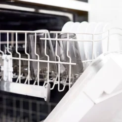 Dash Compact Cold Press Power Juicer - Aqua: Slow Juice Maker, Stainless Steel, 130W, 16oz Capacity, Hand Wash -Kitchen Appliances GUEST d184d9a9 24a0 4f80 bbd1 e629d47cd687