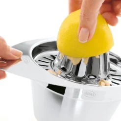 Rosle Stainless Steel Manual Citrus Reamer And Hand Juicer